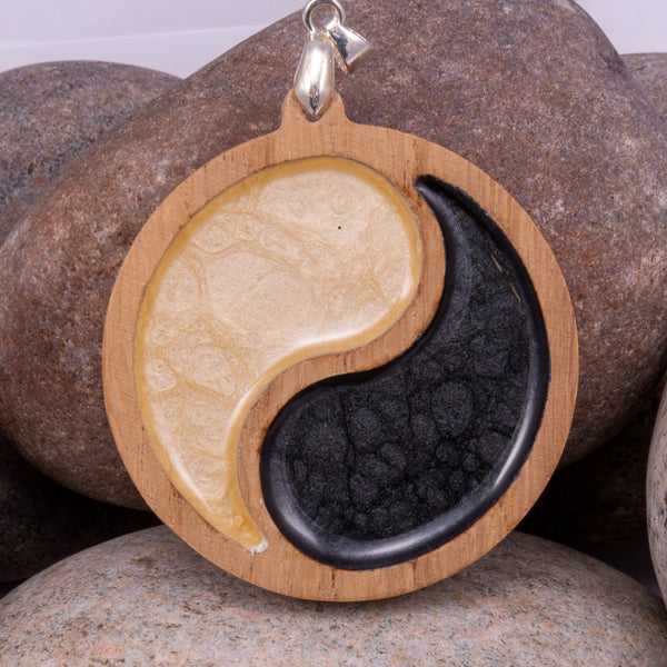 Handcrafted Bespoke Yin and Yang Pendant; set in contemporary oak.| Jabbawocky Crafts (jabbawockycrafts.co.uk)
